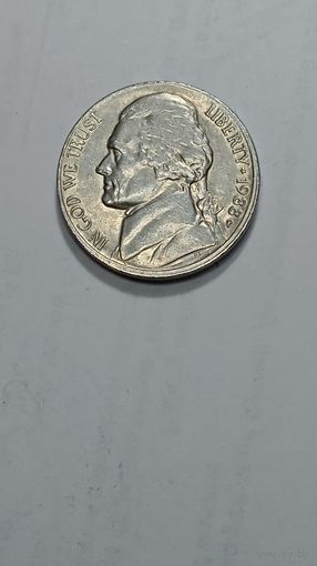 США 5 центов 1988 года . P