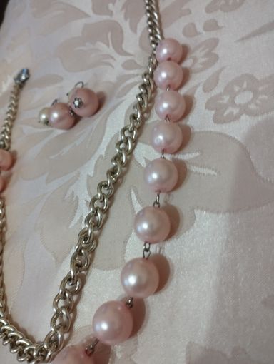 Бусы  США 70 г