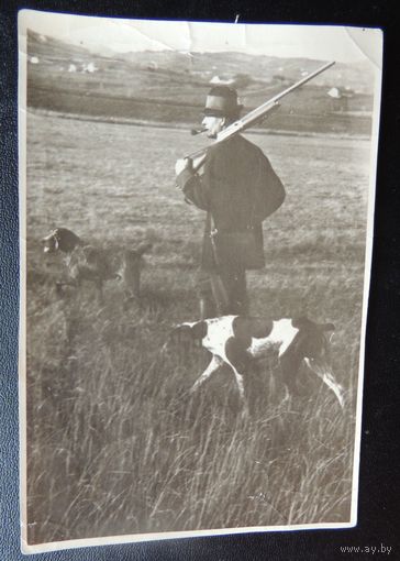 Фото "Охотник", 1945 г.