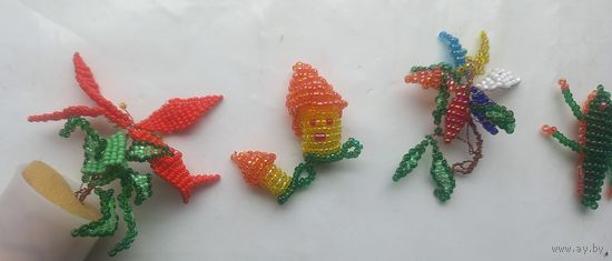 Поделки из бисера.