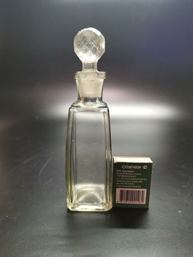 Флакон от парфюм СССР.