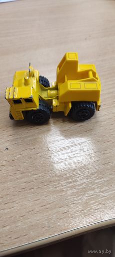Модель matchbox мобильный кран 1984г.