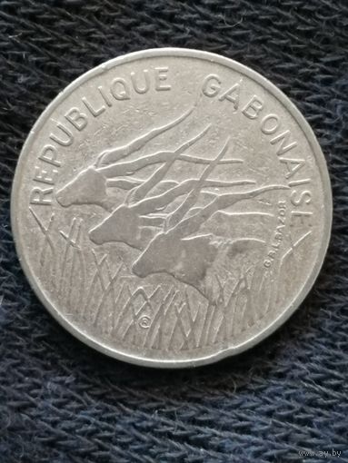 Габон 100 франков 1975 год, KM# 13