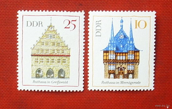 ГДР. Замки. Архитектура. ( 2 марки ) 1974 года. 6-1.