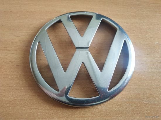 Эмблема (шильдик) автомобиля VW, Germany.