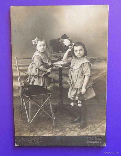 Фото кабинет-портрет "Дети", до 1917 г., Варшава, золотой обрез
