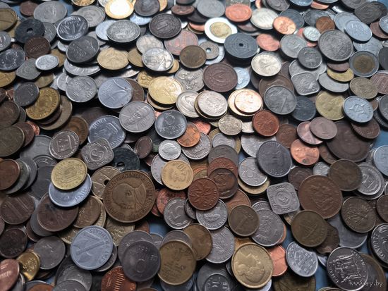 3 кг монет без СССР, России, Украины с 1 рубля