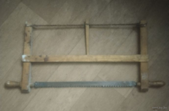 Лучковая пила.