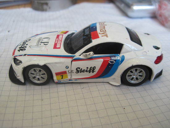 BMW Z4 GT3 1/38 с рубля!