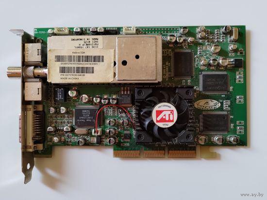 AGP "комбайн" ATI Radeon All-In-Wonder 32 MB (box)