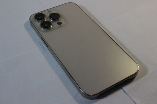 Телефон Apple iPhone 13 Pro 128GB