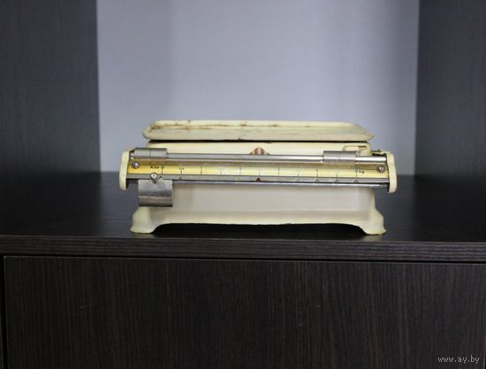 Винтажные весы "STUBE", 50-х 60-х годов, металлическая пластина, из СССР.