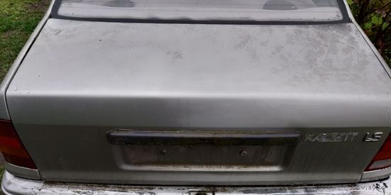 Остатки запчастей Opel Kadett E(седан) 1986г
