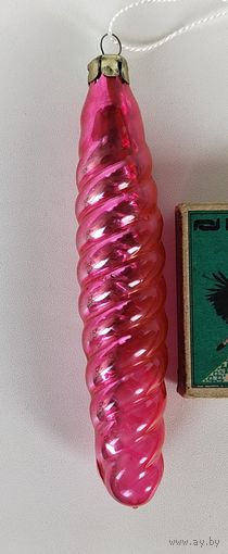 Ёлочная игрушка. Ж-48.