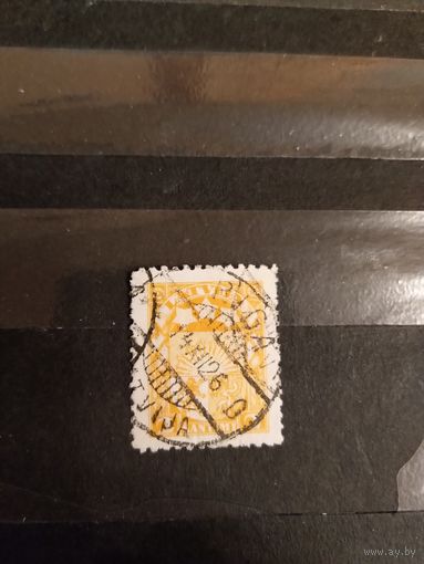 1923 Латвия Мих 90 зуб 10 3/4 герб (3-3)