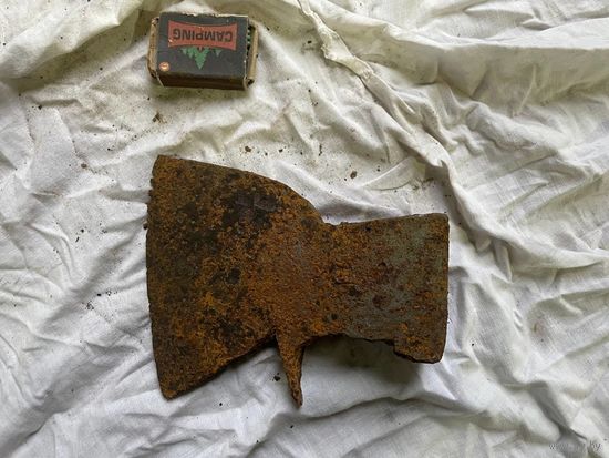 Русский топор галицкого типа кованный