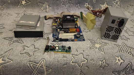 Материнская плата