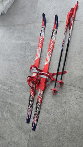 Лыжи детские,110 см