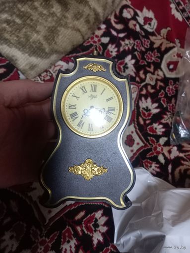 Настольные часы Агат Agat рабочие (есть такие же не рабочие) 70-е СССР