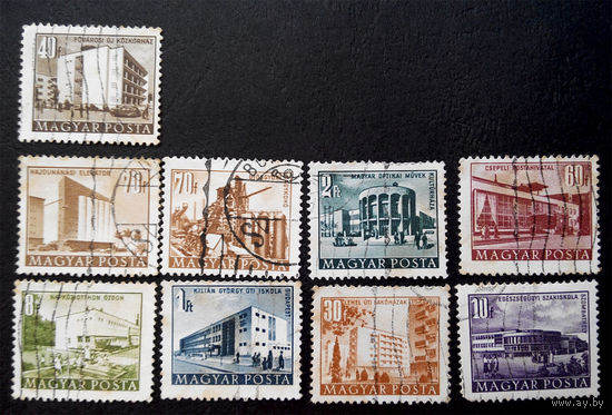 Венгрия 1951-53 г. Архитектура. 9 марок #0053-A1