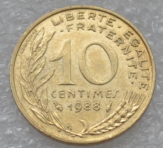 Франция, 10 сантимов 1988 г.