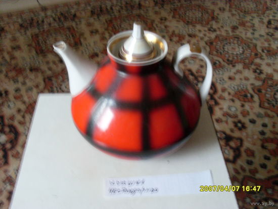 ЧАЙНИК ФАРФОРОВЫЙ