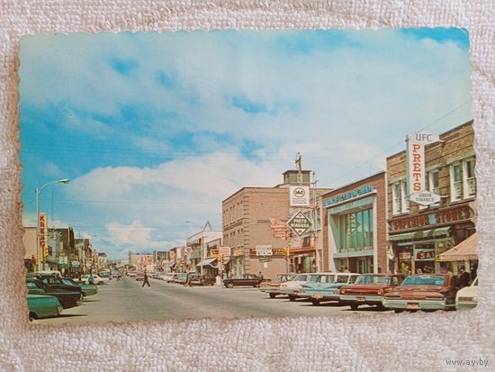 Канада, Квебек. Ял д`ор, улица Принципал