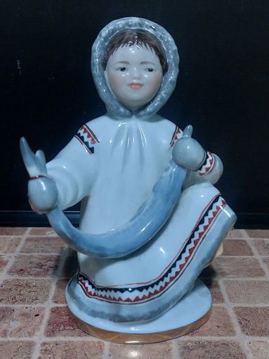 Якут и осетр. ЛФЗ.Целый. Супер.