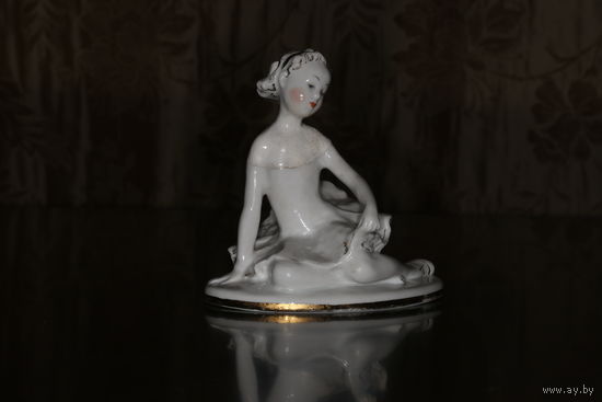 Фарфоровая статуэтка "Юная балерина" ЛФЗ