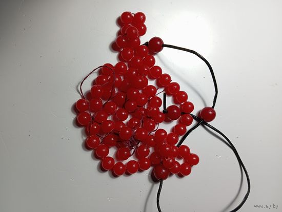 Винтажные Бусы с рубля .