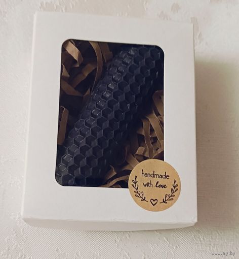 Декоративная восковая свеча из вощины для дома и праздника