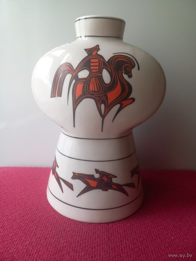 Ваза МФФЗ, МФЗ Агитация. Красноармеец, конник. Минский фарфоровый завод. Клеймо. Редкая.