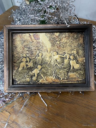 Антикварный барельеф КУПАНИЕ НИМФ