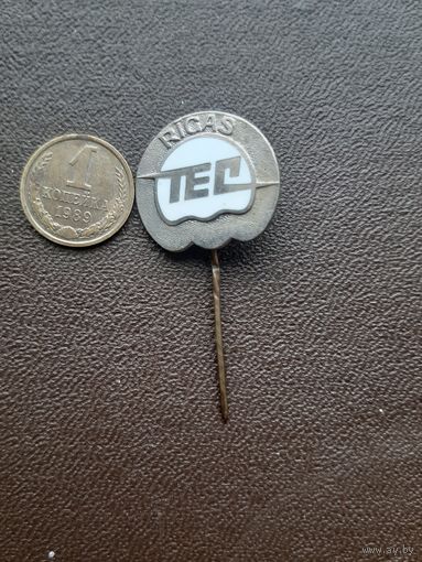 Значок тяжелый TEC Рига