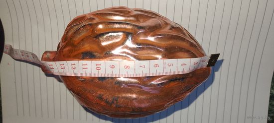 Очень большая игрушка  толстое стекло