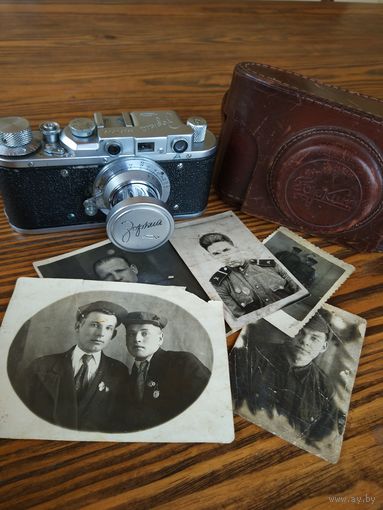 Фотоаппарат ЗОРКИЙ. СССР начало 50-х.