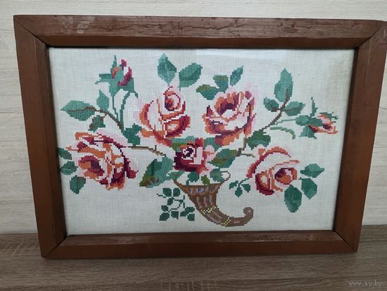СТАРАЯ ВЫШИВКА В РАМЕ.