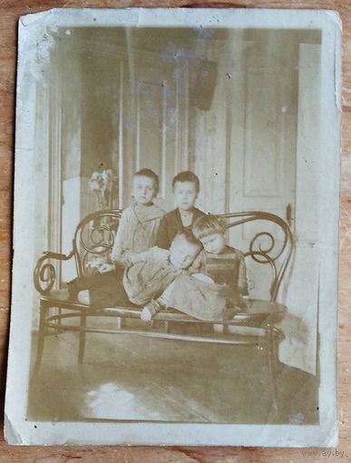 Фото детей. До 1917 г. (?) 9х12 см.