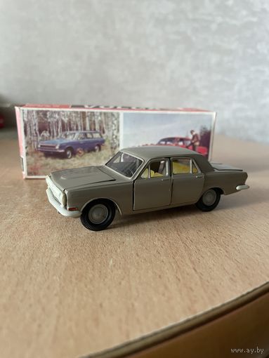 Волга Газ-24. USSR с рубля!