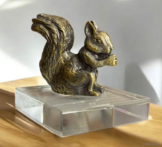 Статуэтка Белка Бронза