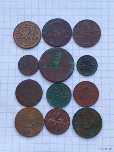 Монеты разные старые , с 1 рубля .