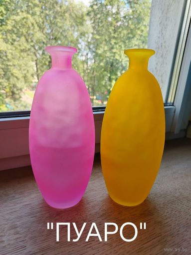 Вазы из цветного стекла