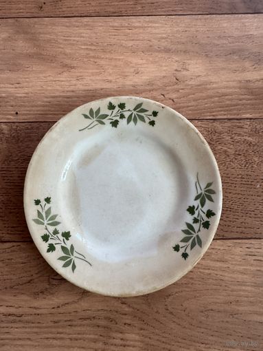 Тарелка ГЛАВФАРОРФАЯНС НКМП РСФСР з-д им. Калинина Конаково.