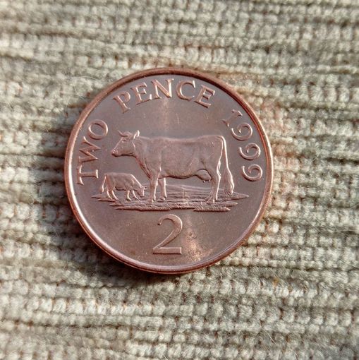 Werty71 Гернси 2 пенса 1999 Генсийская Корова