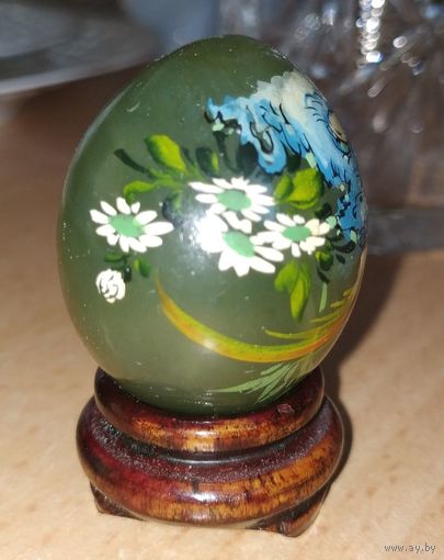 Яйцо/миниатюра, натуральный камень нефрит, роспись 3,7х3 см