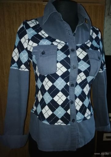 Рубашечка комбинированная из натурального хлопка:в клетку трикотажное полотно, однотонная ткань. Размер44.