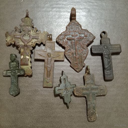 Большой лот крестиков разных