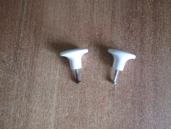 Ручка мебельная фарфоровая.Цена за шт.