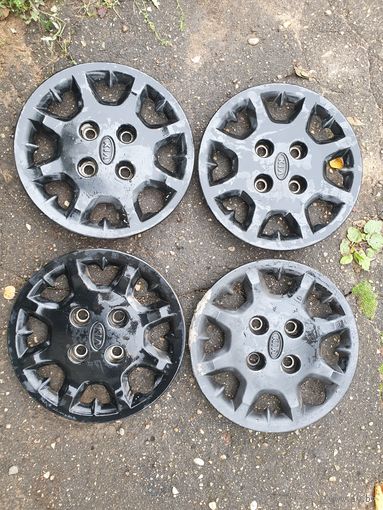 Колпаки оригинальные R14 Kia