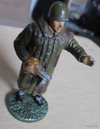 Разведчик  в летнем камуфляже 1941-1942 гг.